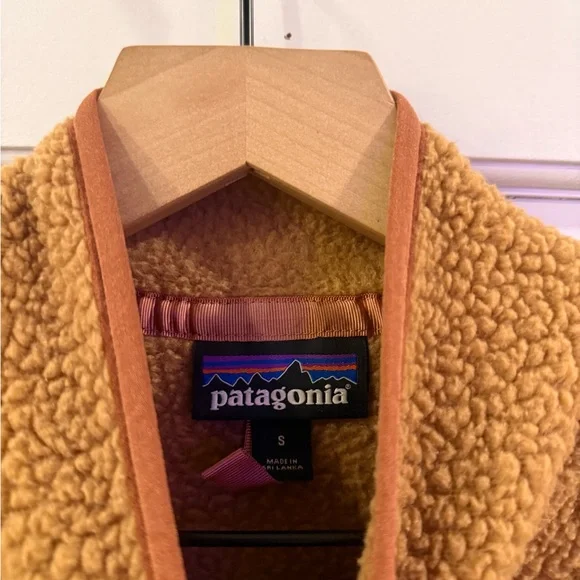 Patagonia Retro Pile Marsupial Pullover - Picture 5 of 5